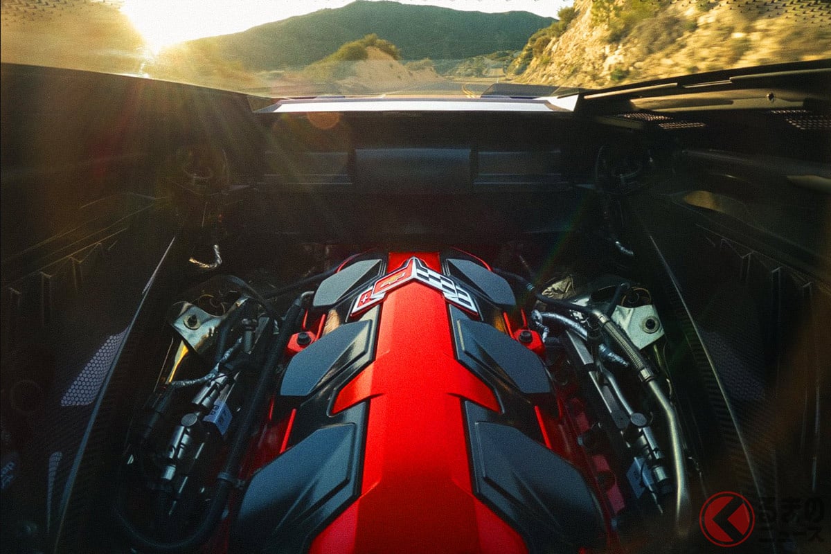 最高出力535馬力を発揮する新開発のV8エンジン搭載!