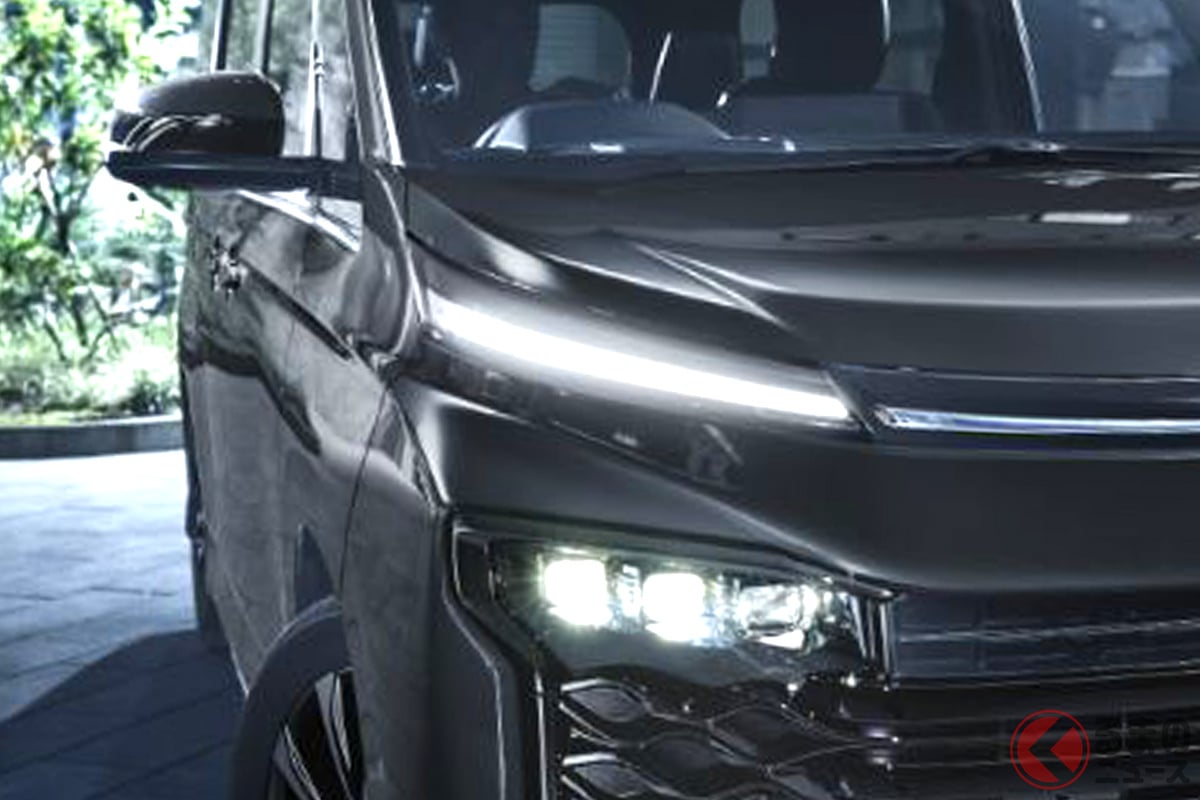 トヨタ「新型ヴォクシー」発表! デザイン刷新で「ワル顔」ますます進化!