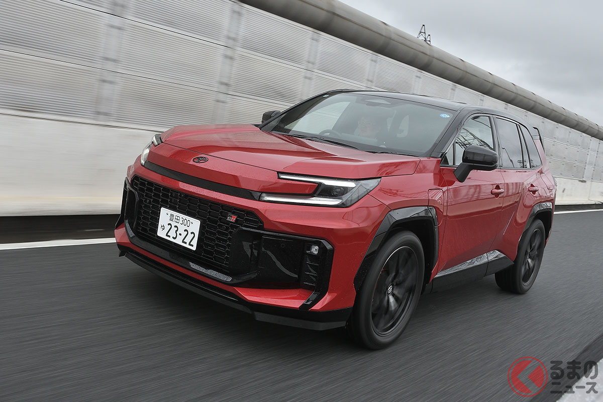 トヨタ新型「RAV4 PHEV」の実力は?(写真は「GR SPORT」)