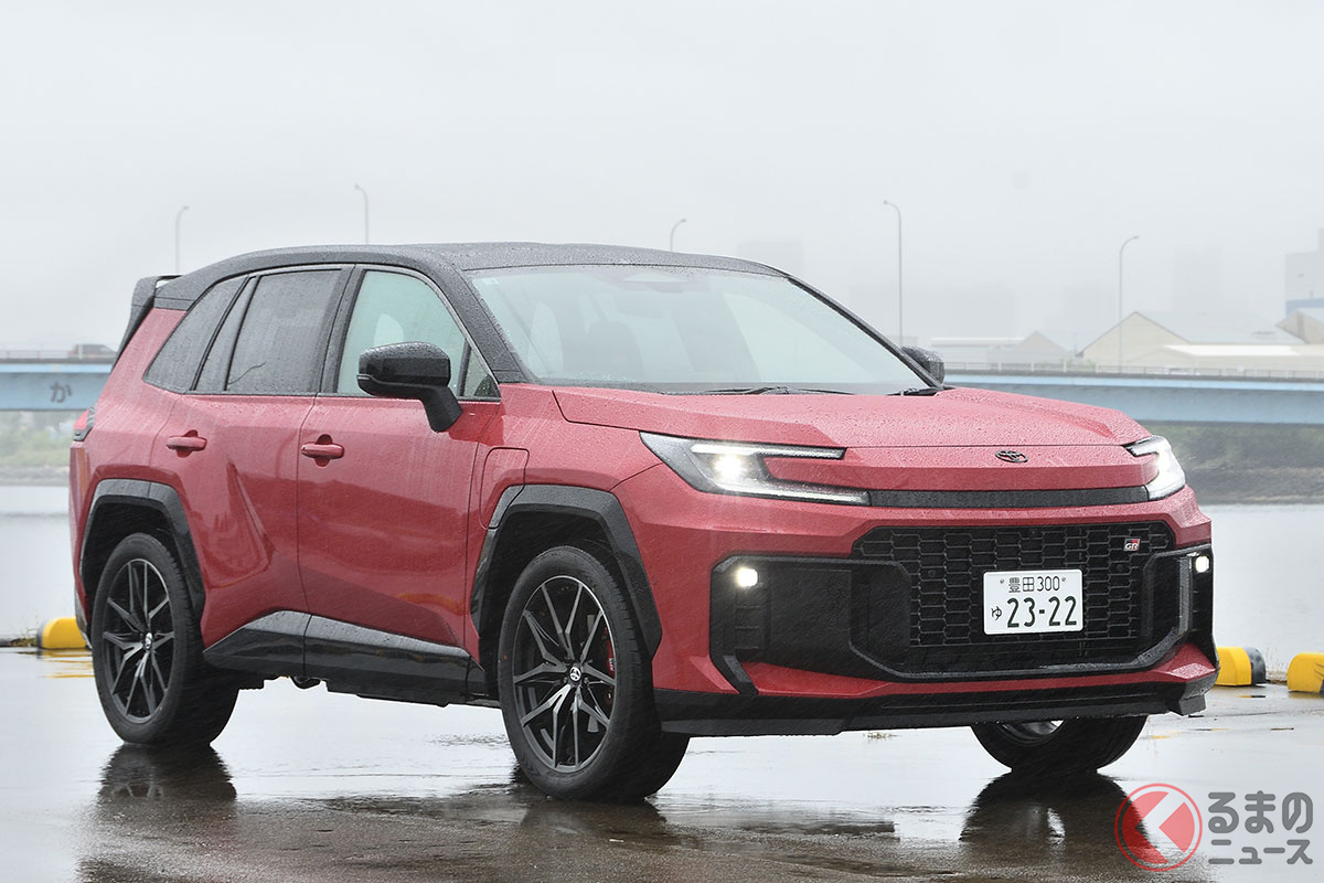 トヨタ「RAV4 GR SPORT」