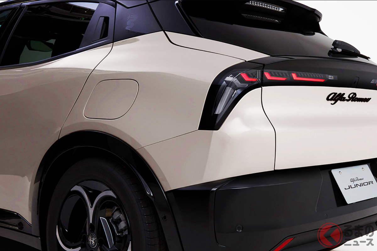 80台の限定車「ジュニア イブリダ アヴォリオ クラシコ」
