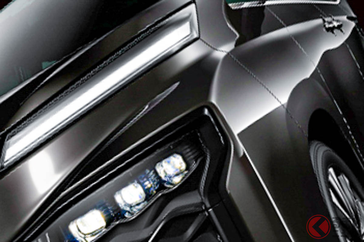 Toyota's Updated "Aggressive Face" Voxy Minivan: 4th Year Evolution Includes New All-Black Model and Enhanced 4WD Control – What's the Delivery Time?