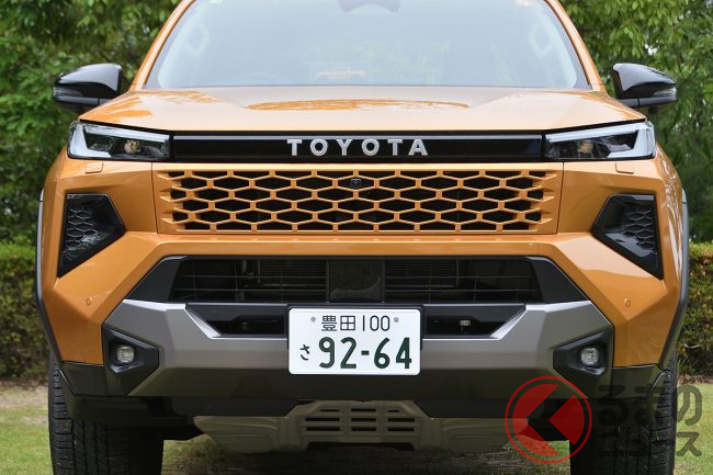 トヨタ新型「ハイラックス」実車公開 約10年ぶりの全面刷新！ タイと