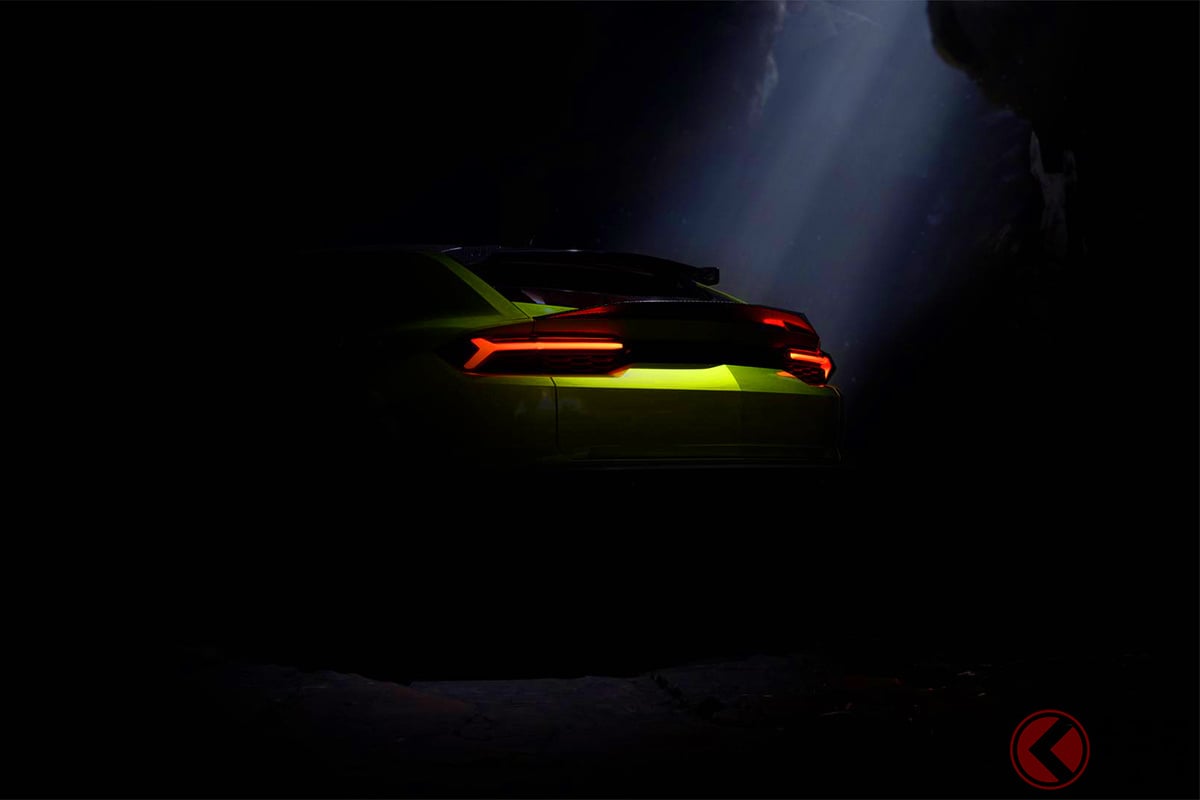 ランボルギーニが公開した新型モデルのティザー画像。2026年7月1日に正式に発表される予定だ。