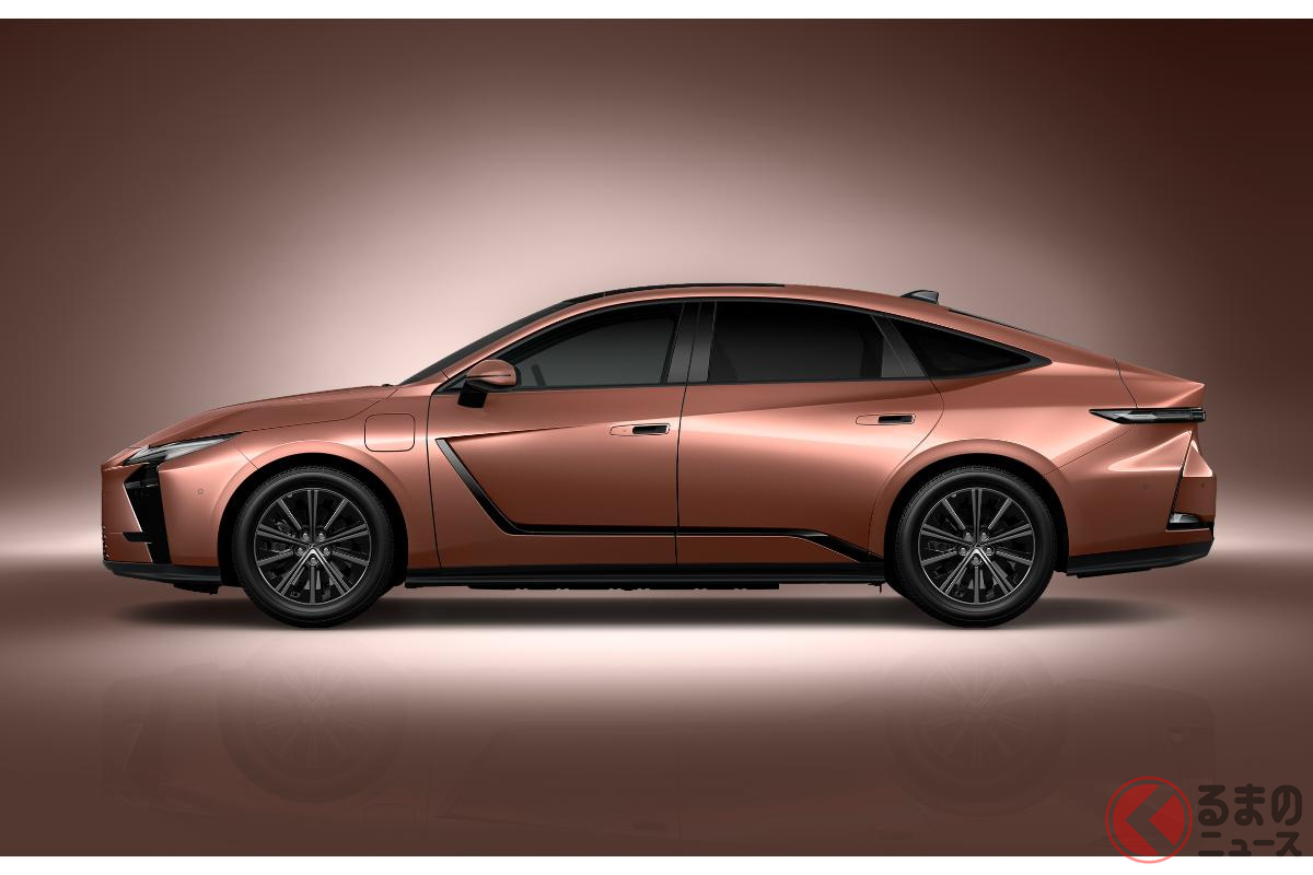 レクサス新型ミドルサイズセダン「ES」