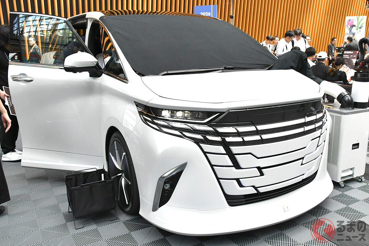 デモカーではなくコンセプトカーに直接乗り込んで体験ができた「アルファード モデリスタ コンセプト」