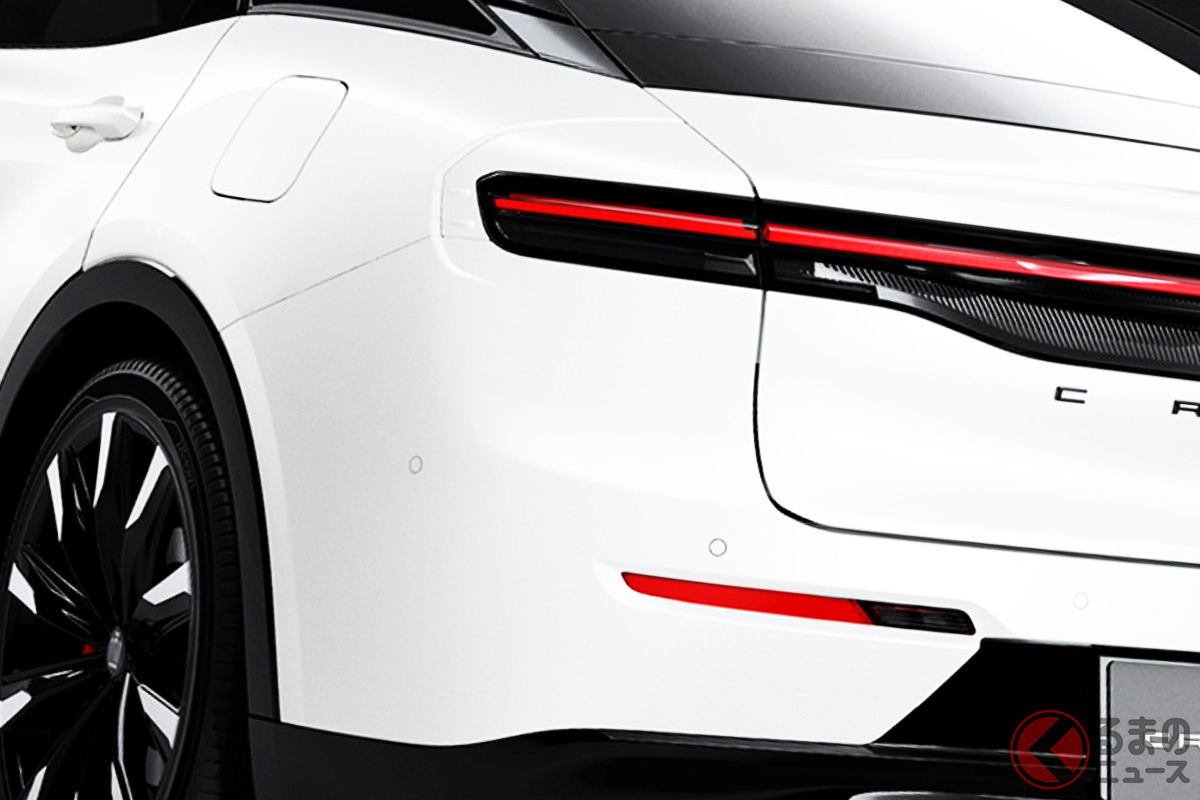 トヨタが新型「クラウン」先行公開!