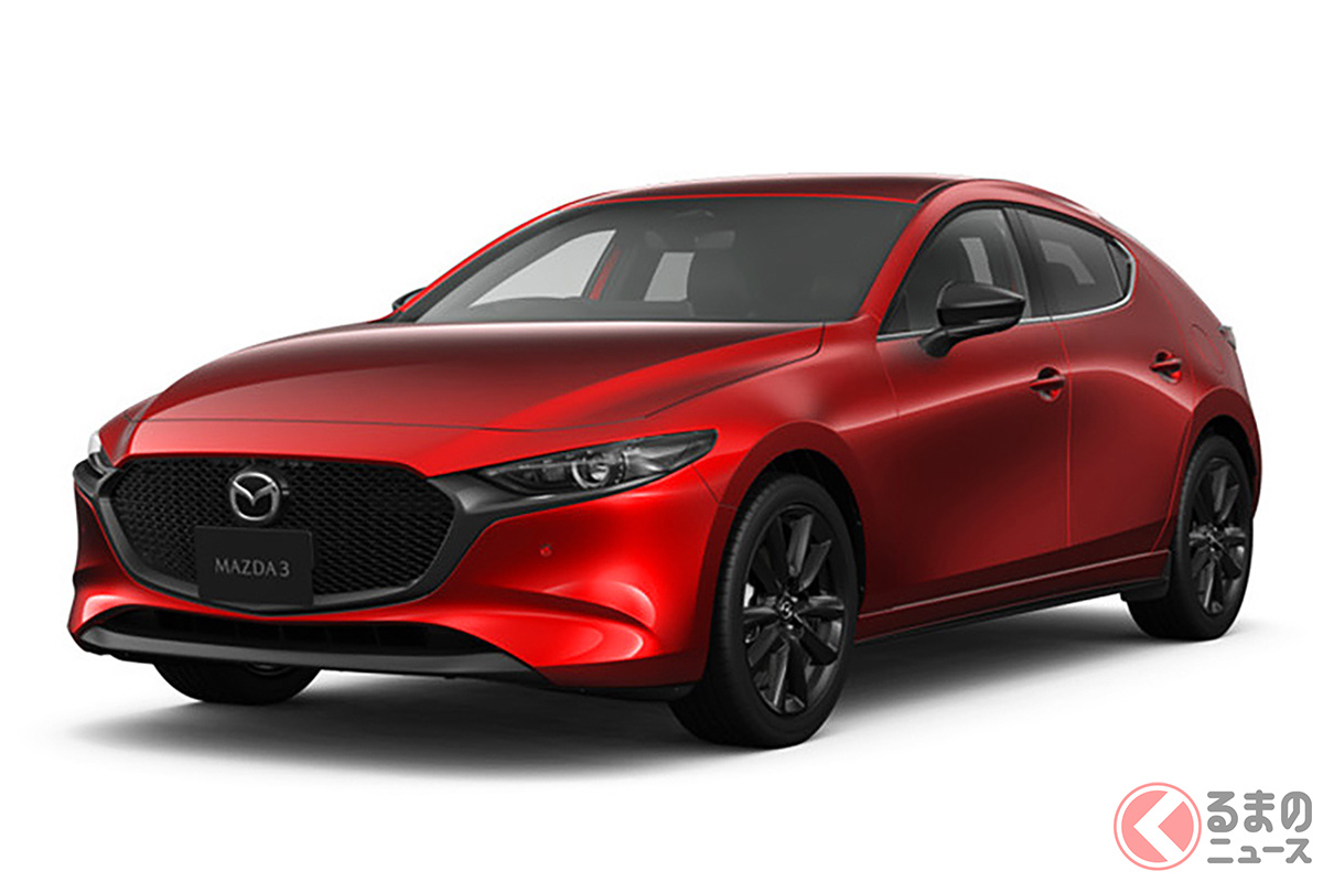 新たに2.5リッター直列4気筒エンジンを搭載する「e-SKYACTIV G 2.5」モデルが追加された「マツダ3ファストバック」