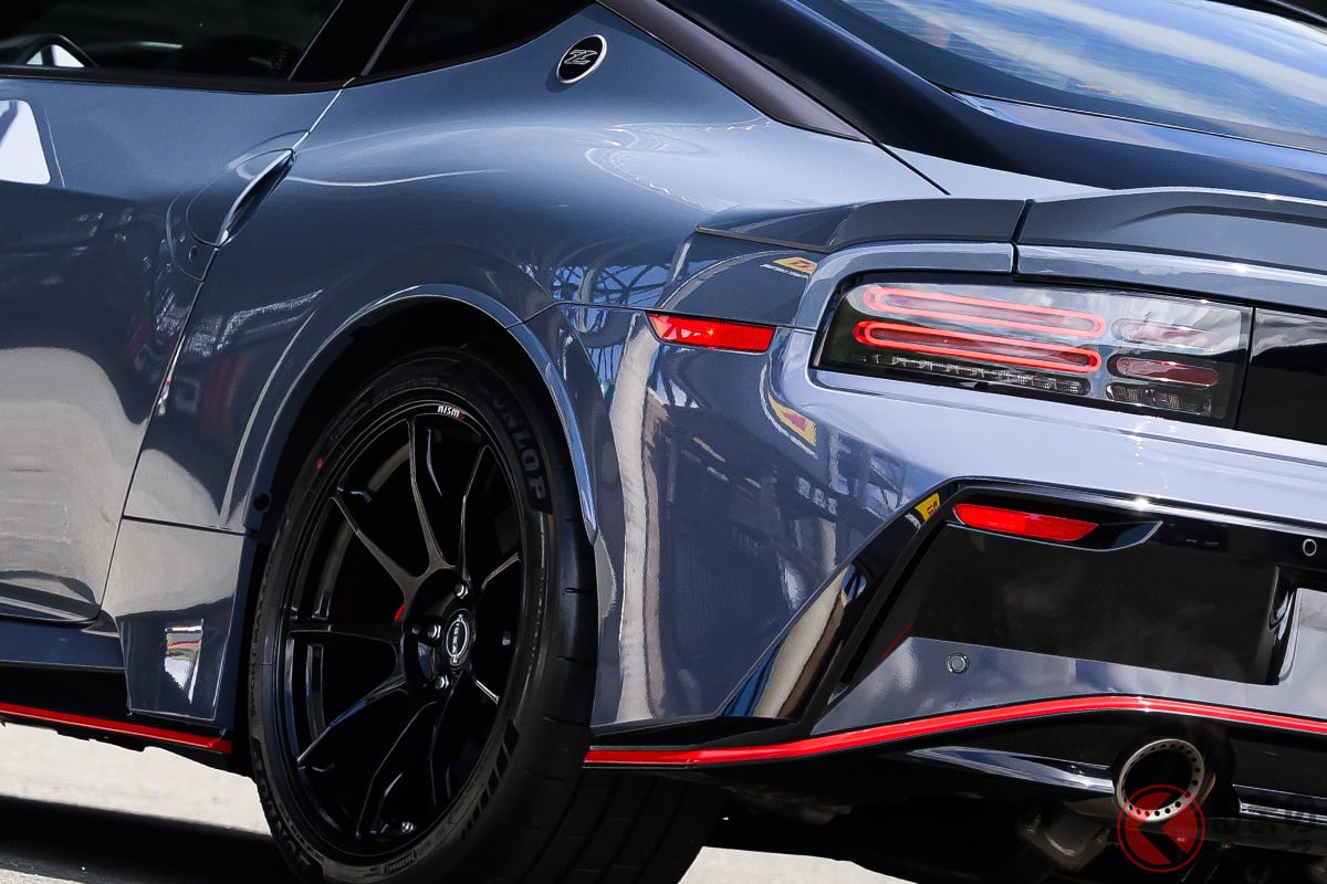 旧車風デザインがカッコいい「新型Z NISMO」