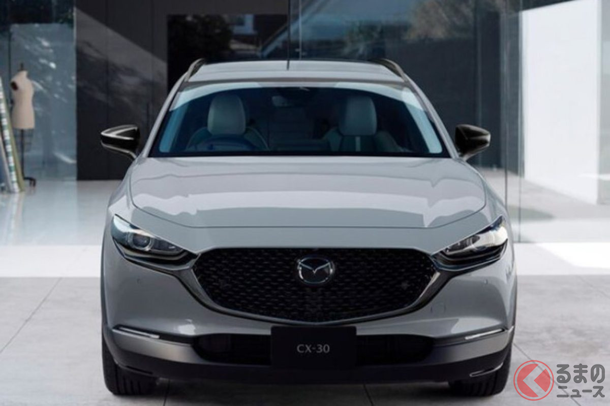 防汚レザーシートの特別仕様車マツダ「CX-30 Air Edition」