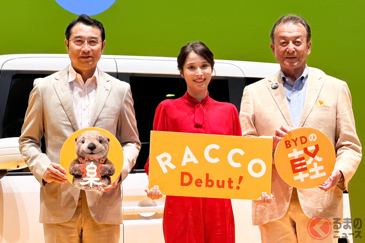 左:劉学亮氏、中:広瀬アリス氏、右:東福寺厚樹氏