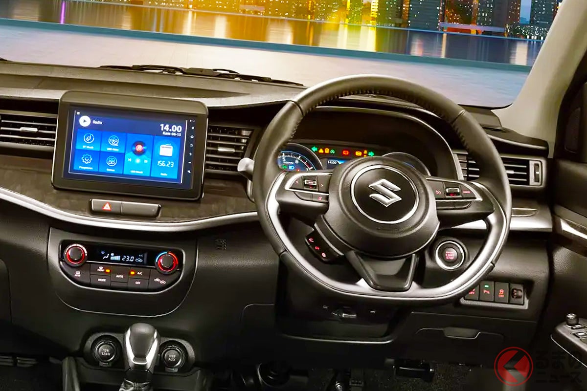 スズキが“約239万円”の新型「3列シートSUV」初公開!