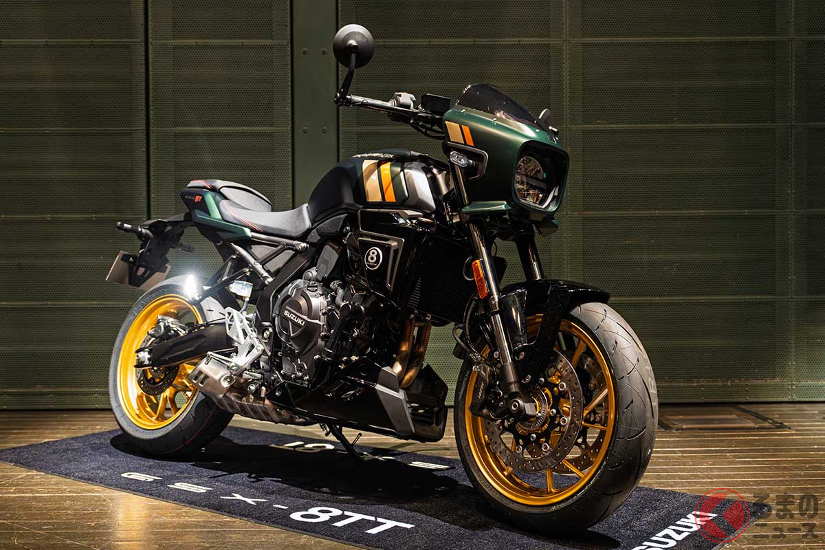 スズキ「GSX-8TT」