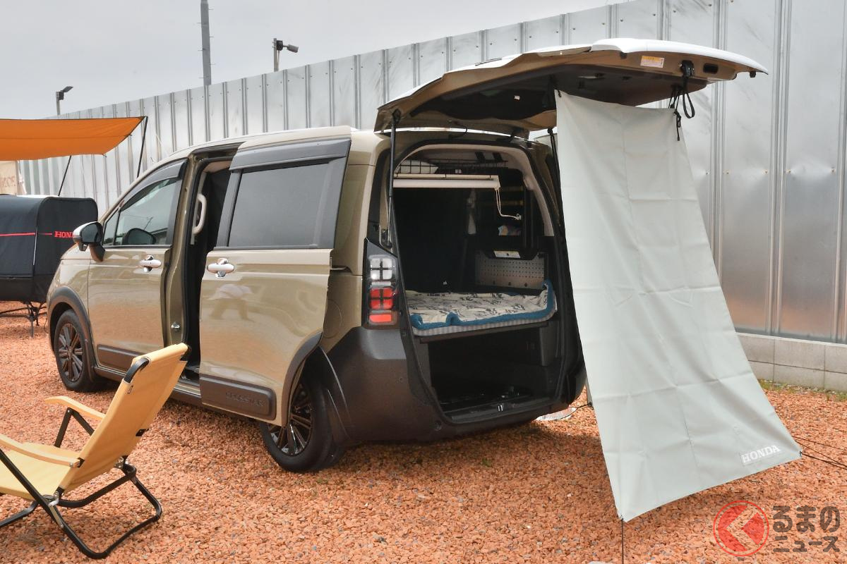 ホンダアクセスが提案する車中泊向けの「フリード クロスター」