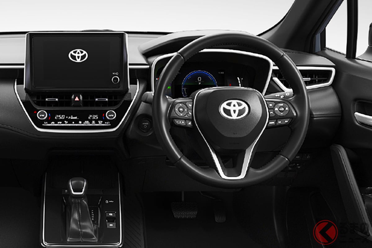 トヨタ新型「カローラクロス」の最安モデルとは!