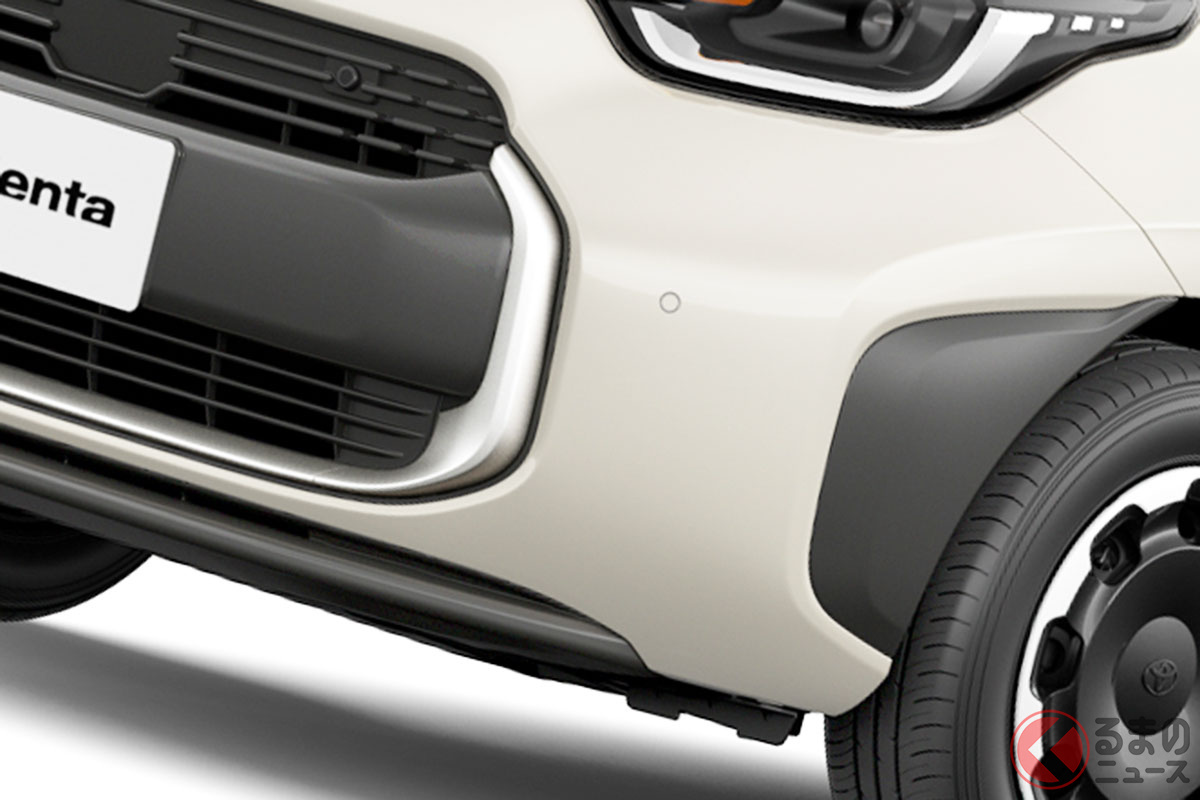新車214万円! トヨタ新型「“最小”ミニバン」発表! 精悍“ブラック”ドアミラー&「新色ベージュ」新採用! “四駆”の使い勝手もアップした大人気「シエンタ」一部改良モデルに大注目!