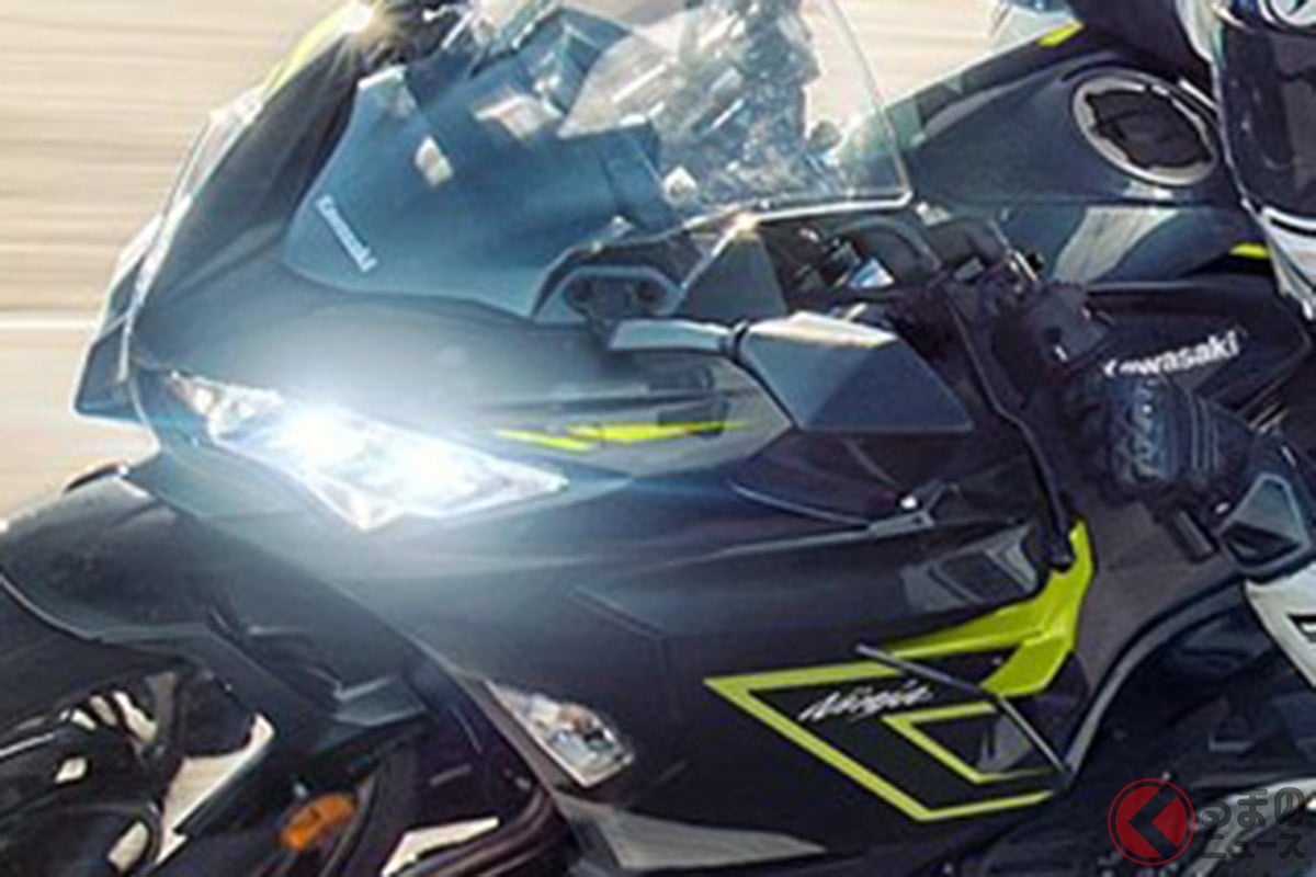 カワサキ「Ninja 400」2027年モデル