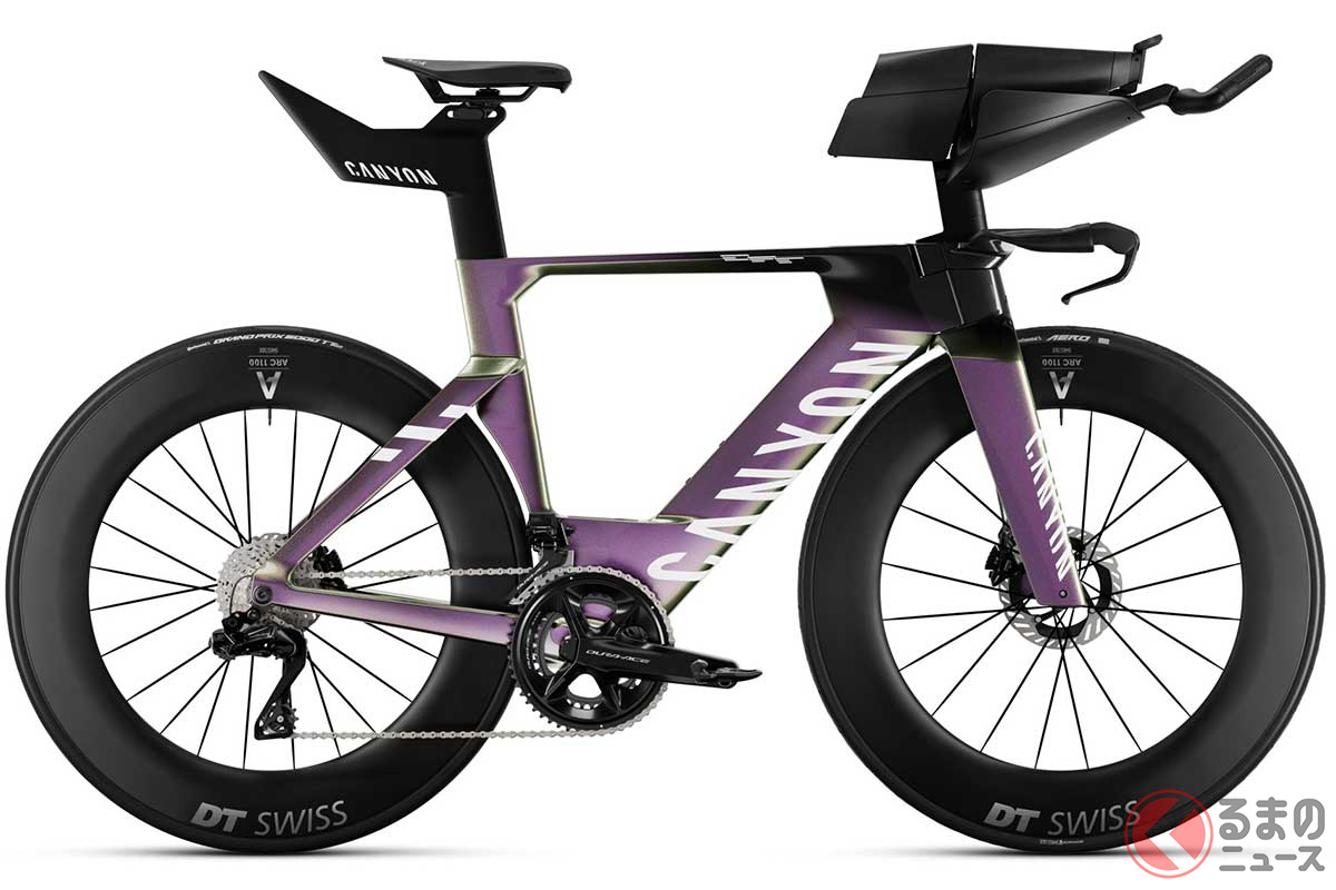 CANYON「SPEEDMAX」ラインナップはプロ仕様の「CFR」シリーズと、フレーム形状を共通としながらカーボン素材を変更した「CF SLX」シリーズを展開
