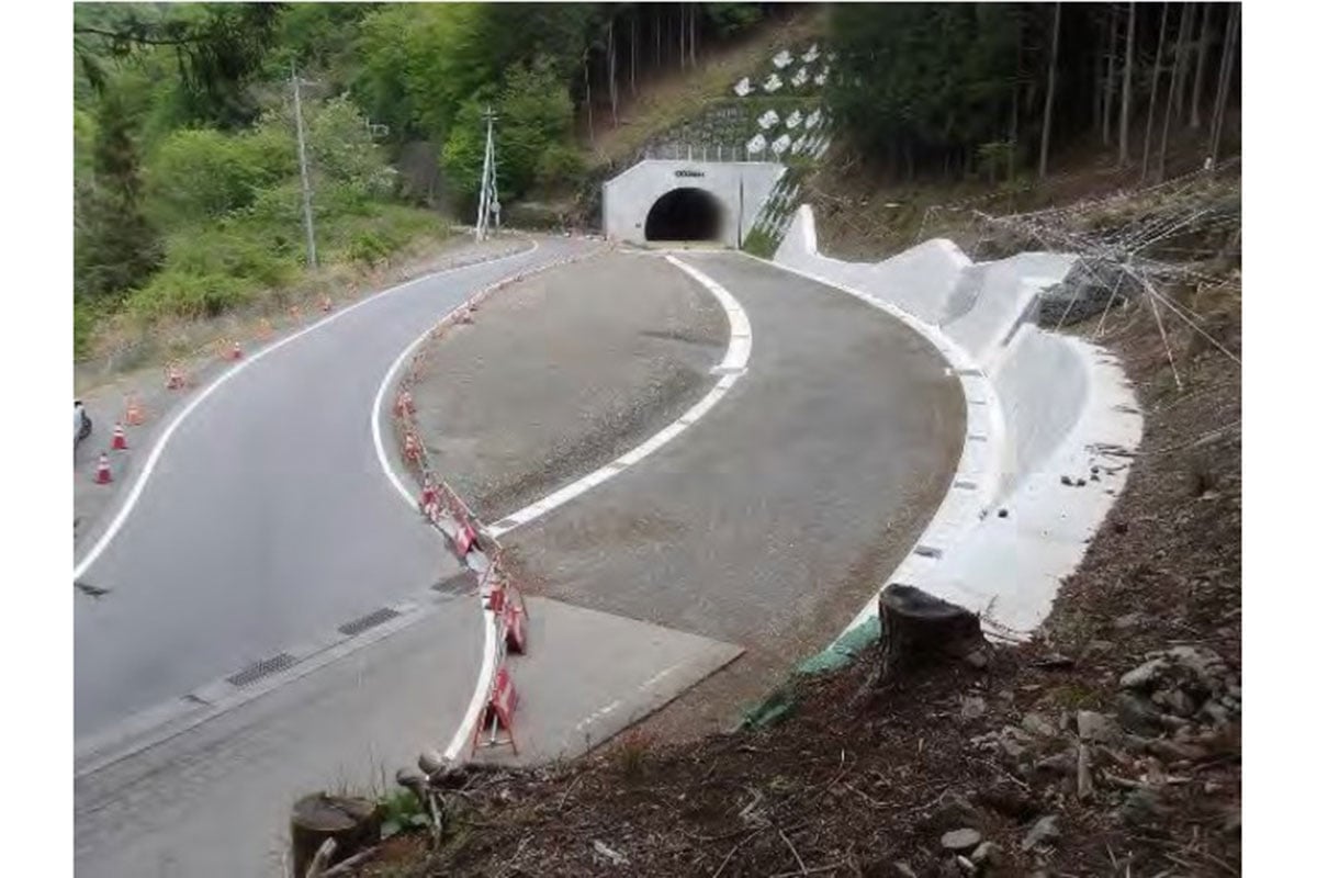 開通した国道139号「大沢トンネル」（画像：山梨県）