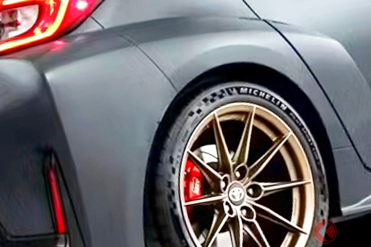 トヨタ「新型“2人乗り”スポーツカー」に大注目!