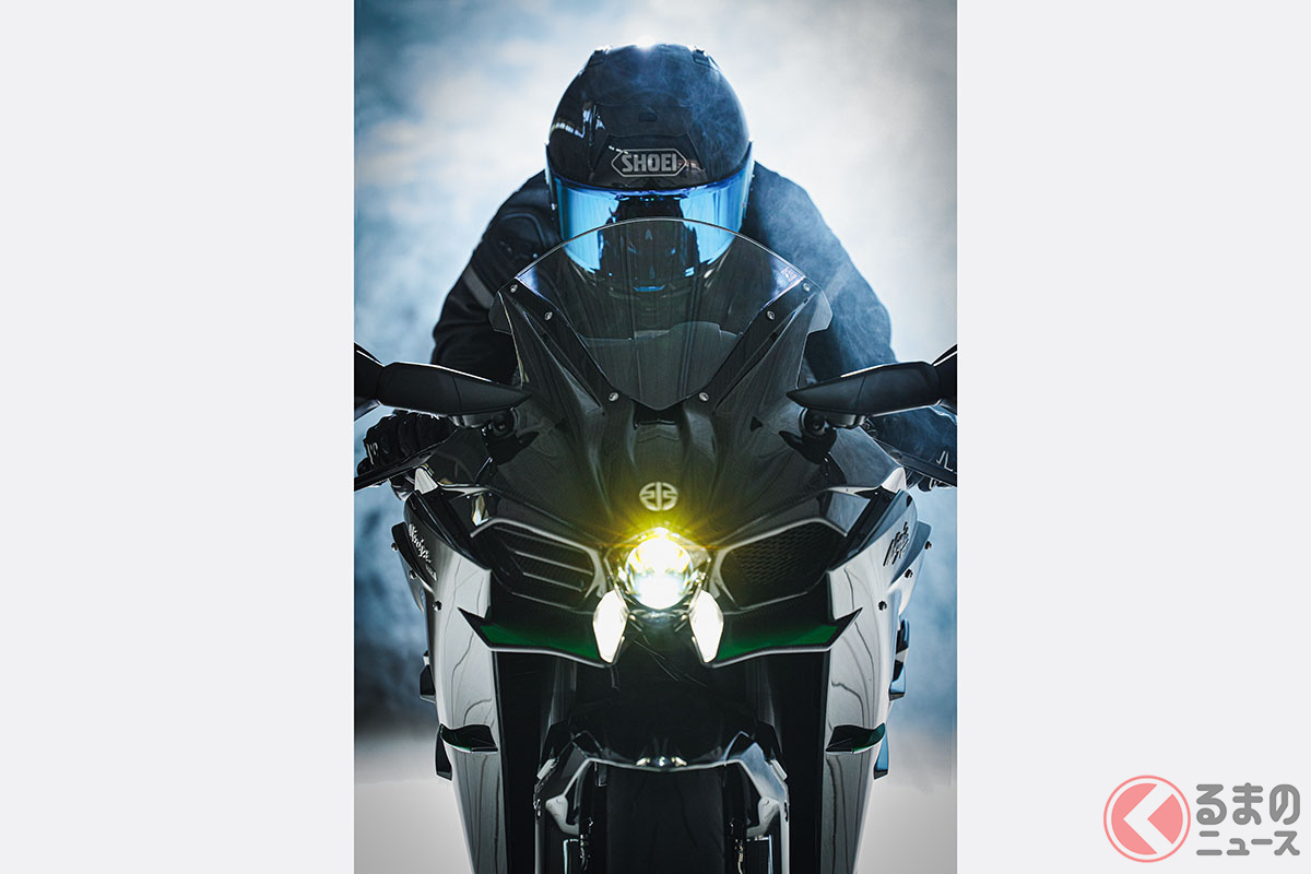 カワサキ「Ninja H2 CARBON」