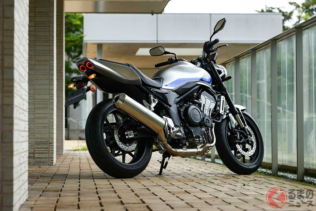 ホンダ新型「CB400 SUPER FOUR E-Clutch」カラー：ウルフシルバーメタリック