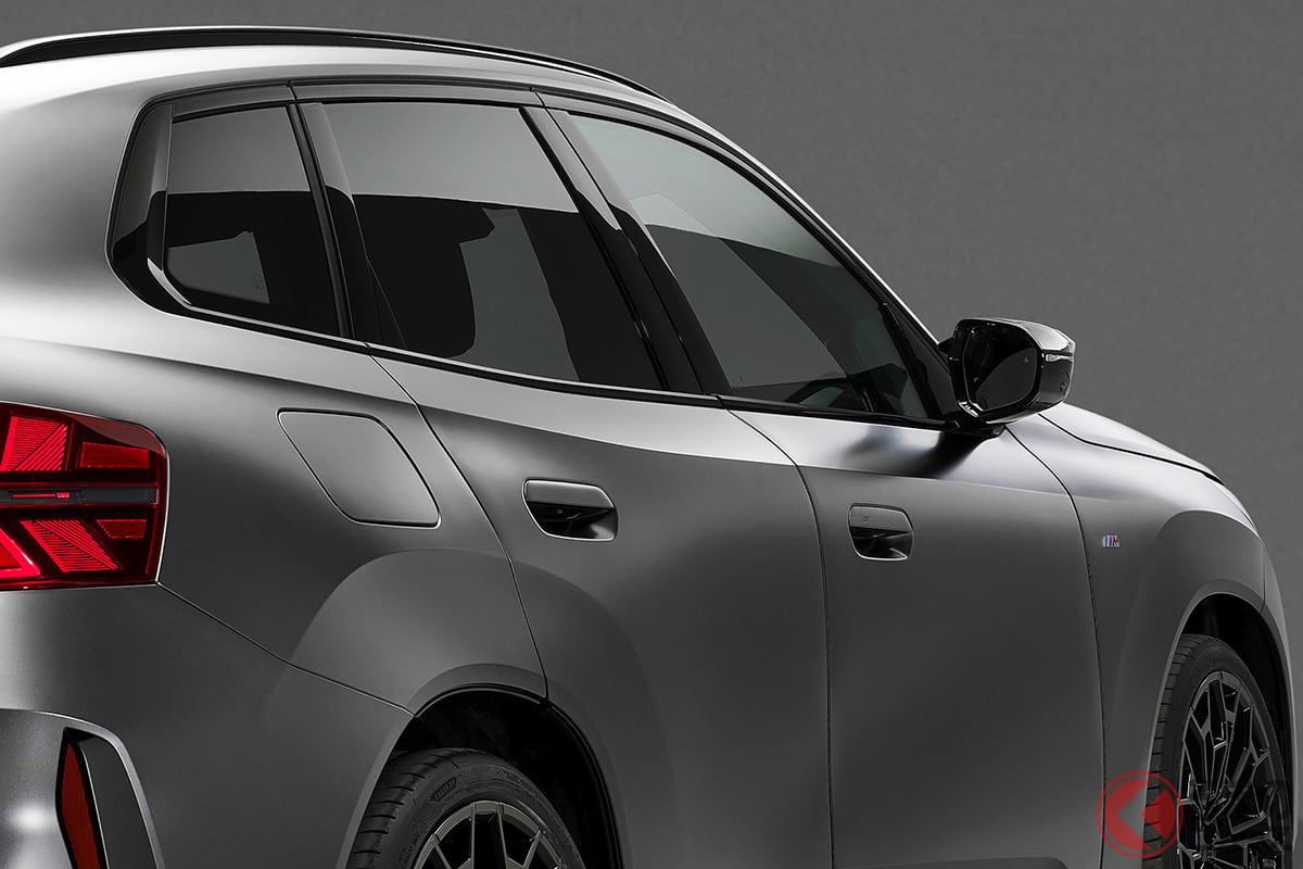 黒づくめの「スポーティSUV」が登場!