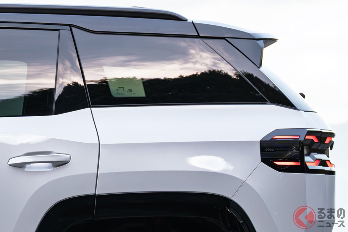 洗練スタイリングを採用した新型「“5人乗り”SUV」