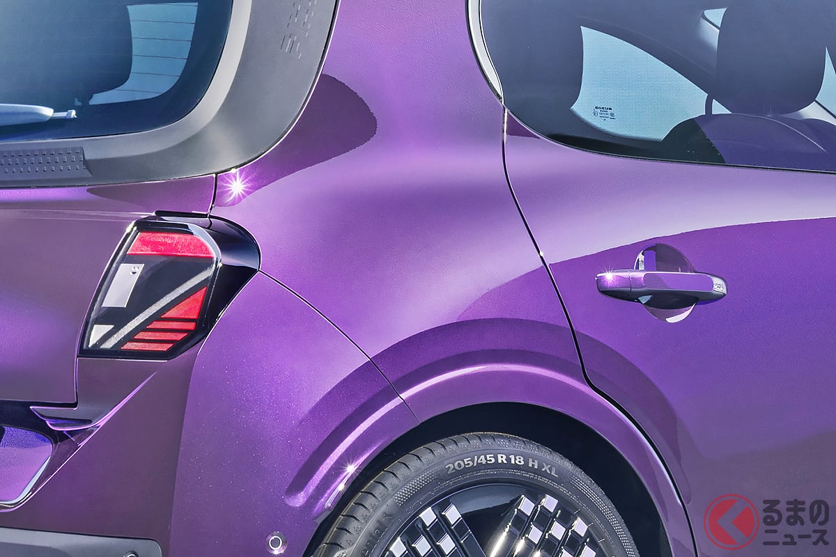 「軽」より“ちょっと大きい”日産「新型コンパクトカー」登場!