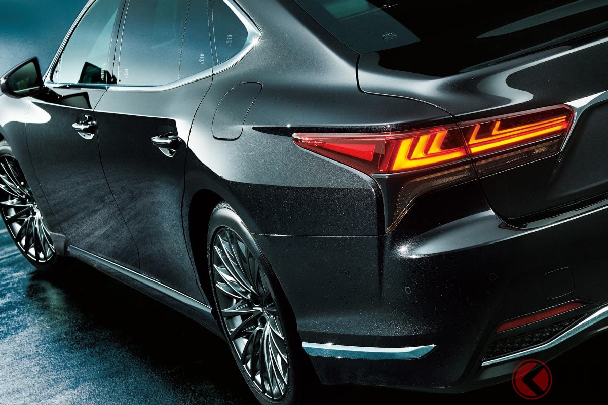 V6ツインターボ廃止の「最新LS」に注目!