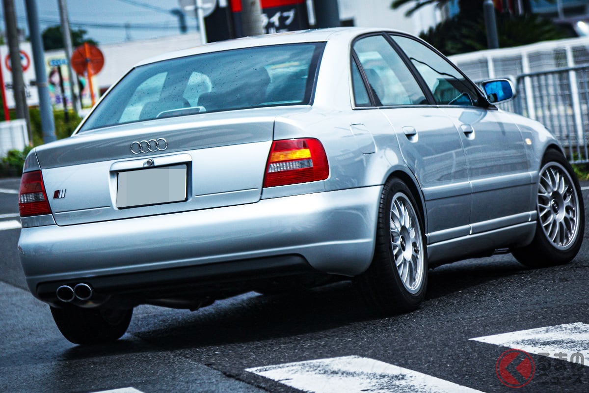 青色信号へと変わった瞬間に猛ダッシュで対向直進車よりも先に右折する行為を「茨城ダッシュ」という(画像はイメージ)