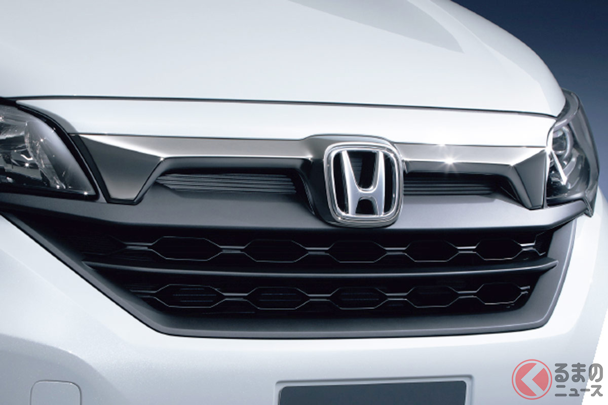 黒グリルがイカす! ホンダ「フリード/フリード+」の特別仕様車「BLACK STYLE」