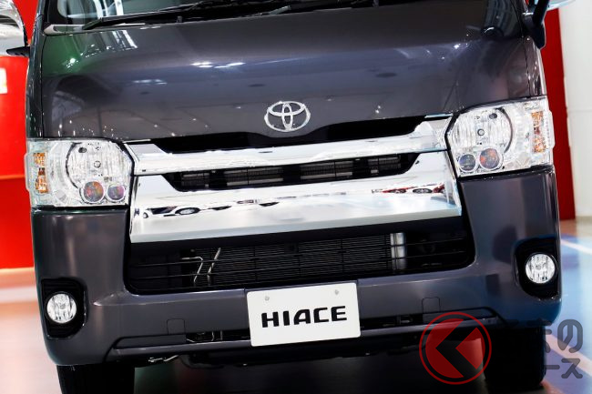 激安0万円のトヨタ ハイエース車中泊仕様 が話題に 新庄監督が球場入りに乗ったカスタム仕様とは くるまのニュース 激安0万円のトヨタ ハイエース車中泊仕様 が話題に 新庄監督が球場入りに乗ったカスタム仕様とは くるまのニュース