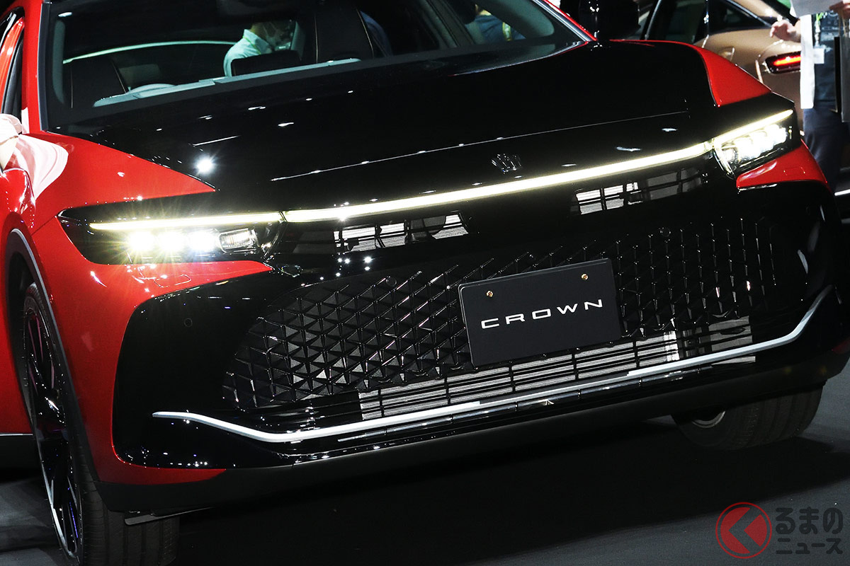 なぜ最近のクルマは「LED」を採用するのか? トヨタ新型「クラウン」ではヘッドライトとテールライトに横一文字を採用した