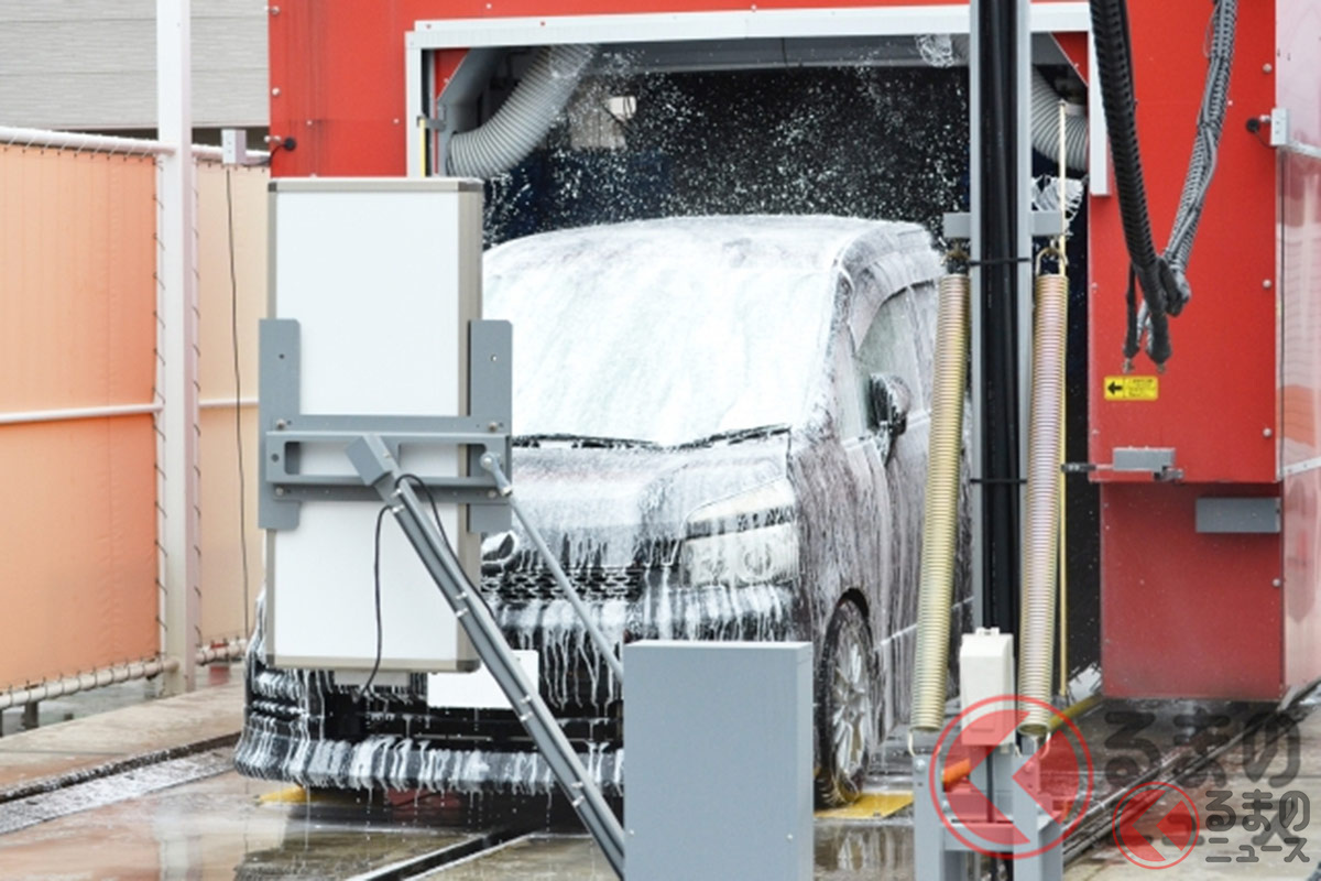 スライドドア車で洗車機に入る際にはAUTO機能をOFFにすること!