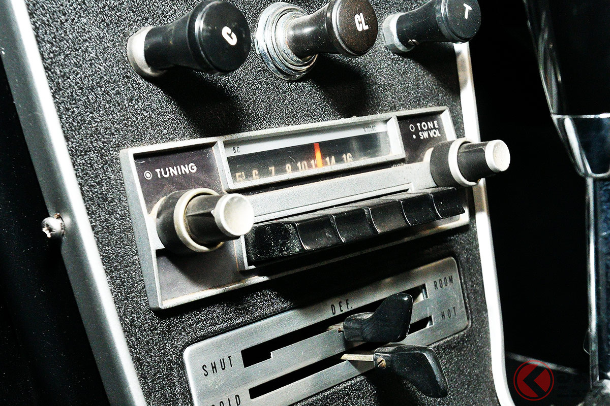 なぜ時代に合わせて必要な機能は変化していくのに…カーラジオは生き残っているのか?