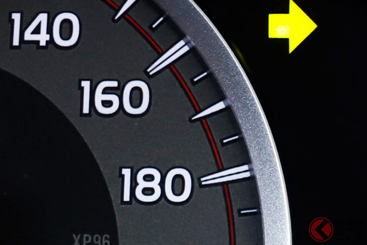 高速道路では一部120km/hまで上限が引き上げられたが…クルマのスピードリミッター「180km/h」は変わらないのか?