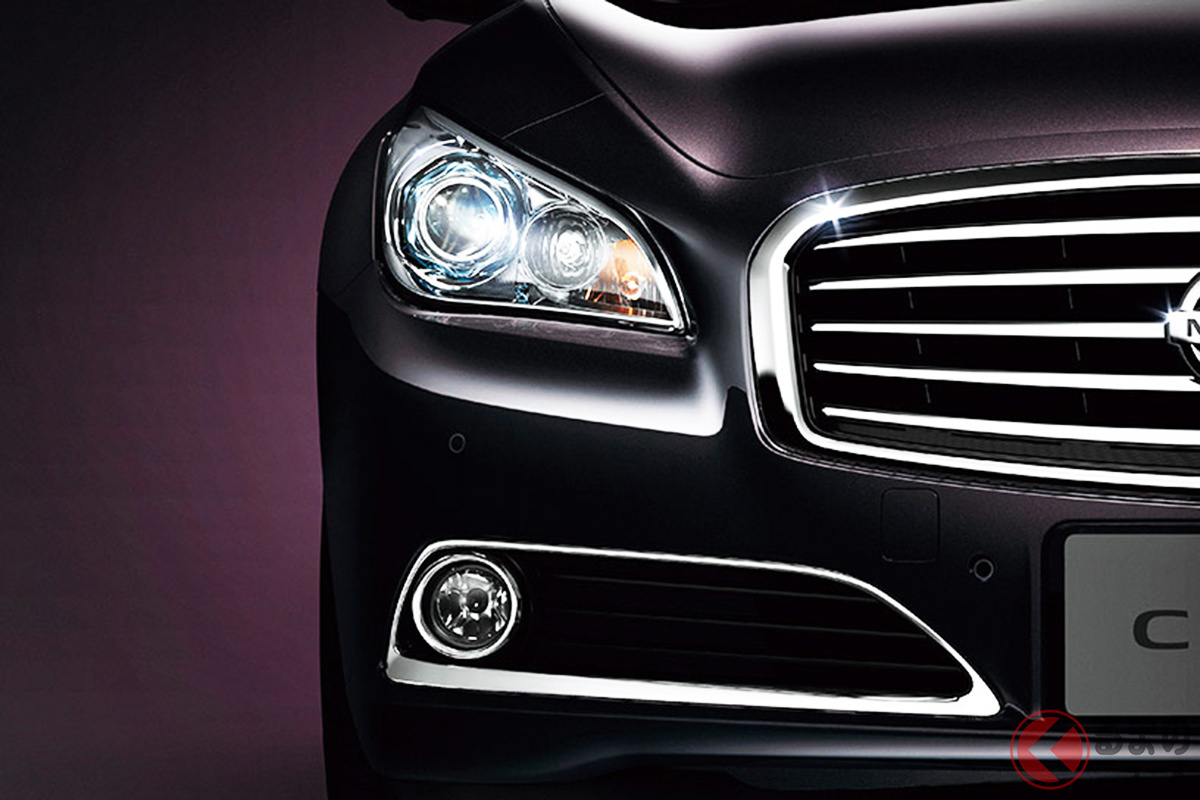 かつて「シーマ現象」を巻き起こした伝説的名車も…ついに生産終了へ