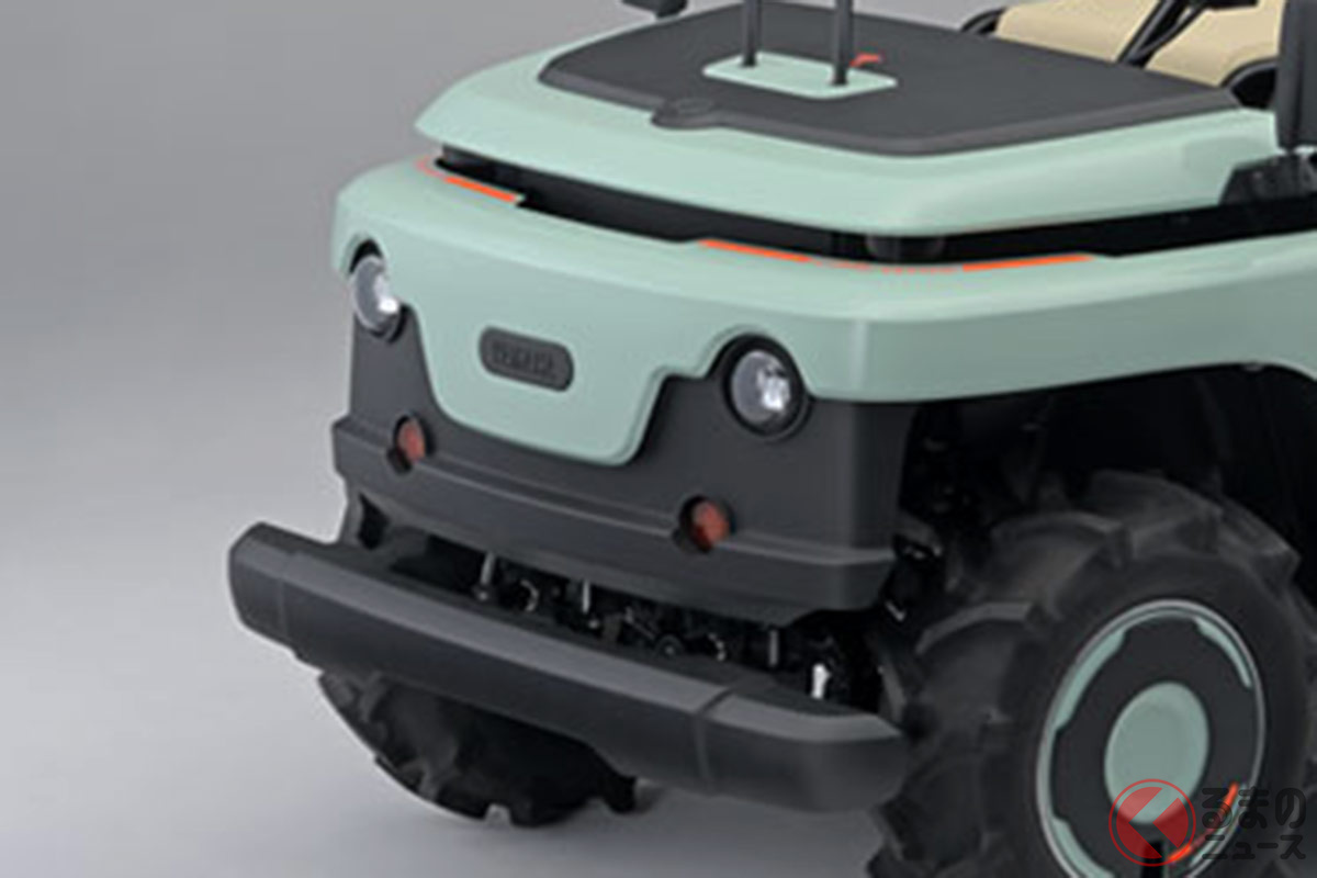 ヤマハが開発した現代版「屋根なし軽トラ果樹園仕様」といえる「果樹園作業支援自動走行車」