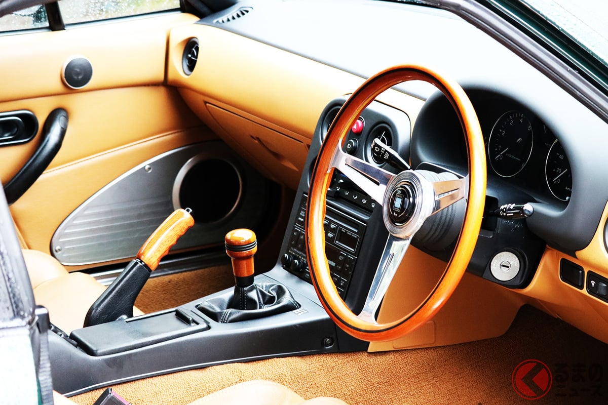 昔は木製ステアリングが採用される例が多かった? でも最近は減っている? その理由は?