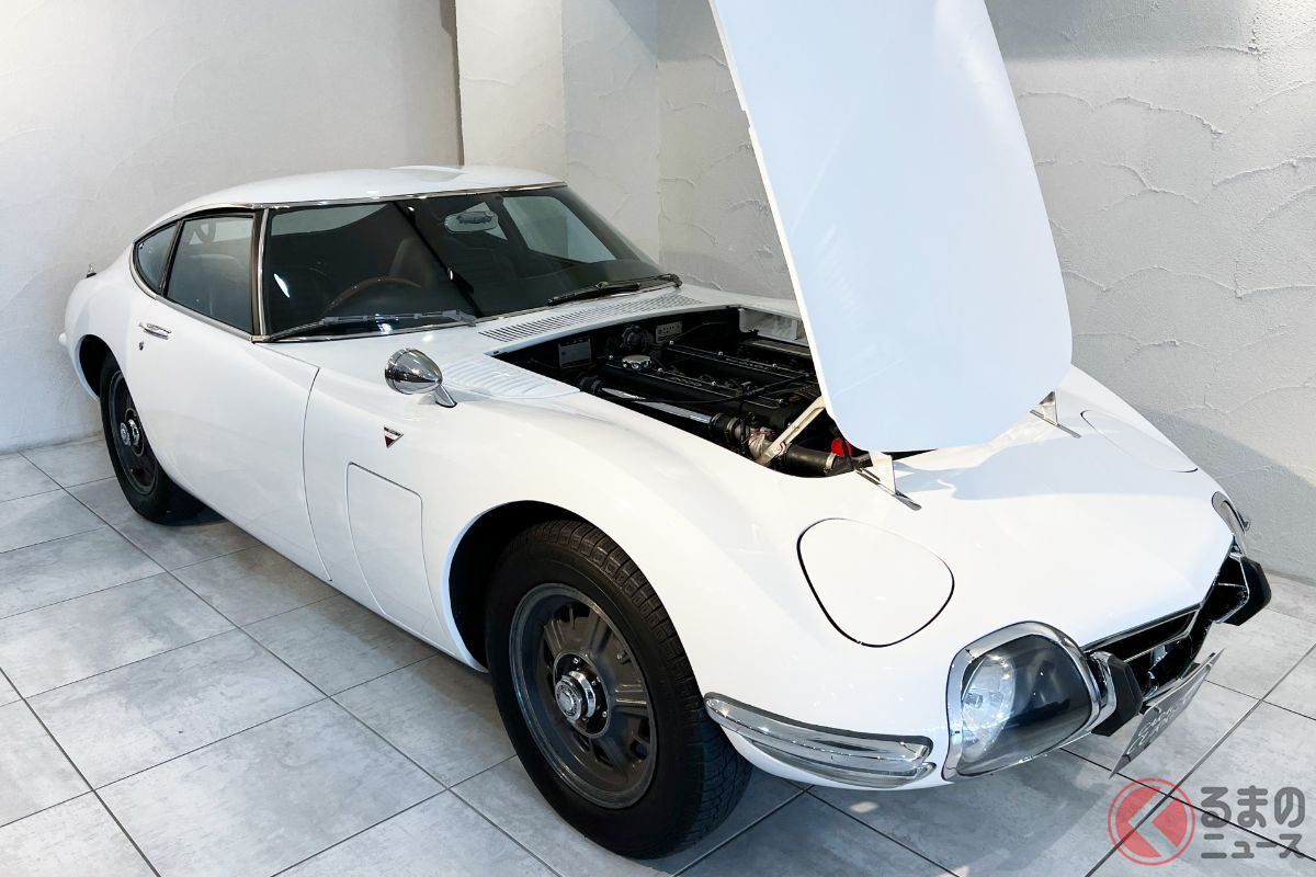 中古車市場に現れたペガサスホワイトに輝くトヨタ「2000GT」(画像提供:国内外の名車を多く取り扱うガレージカレント)