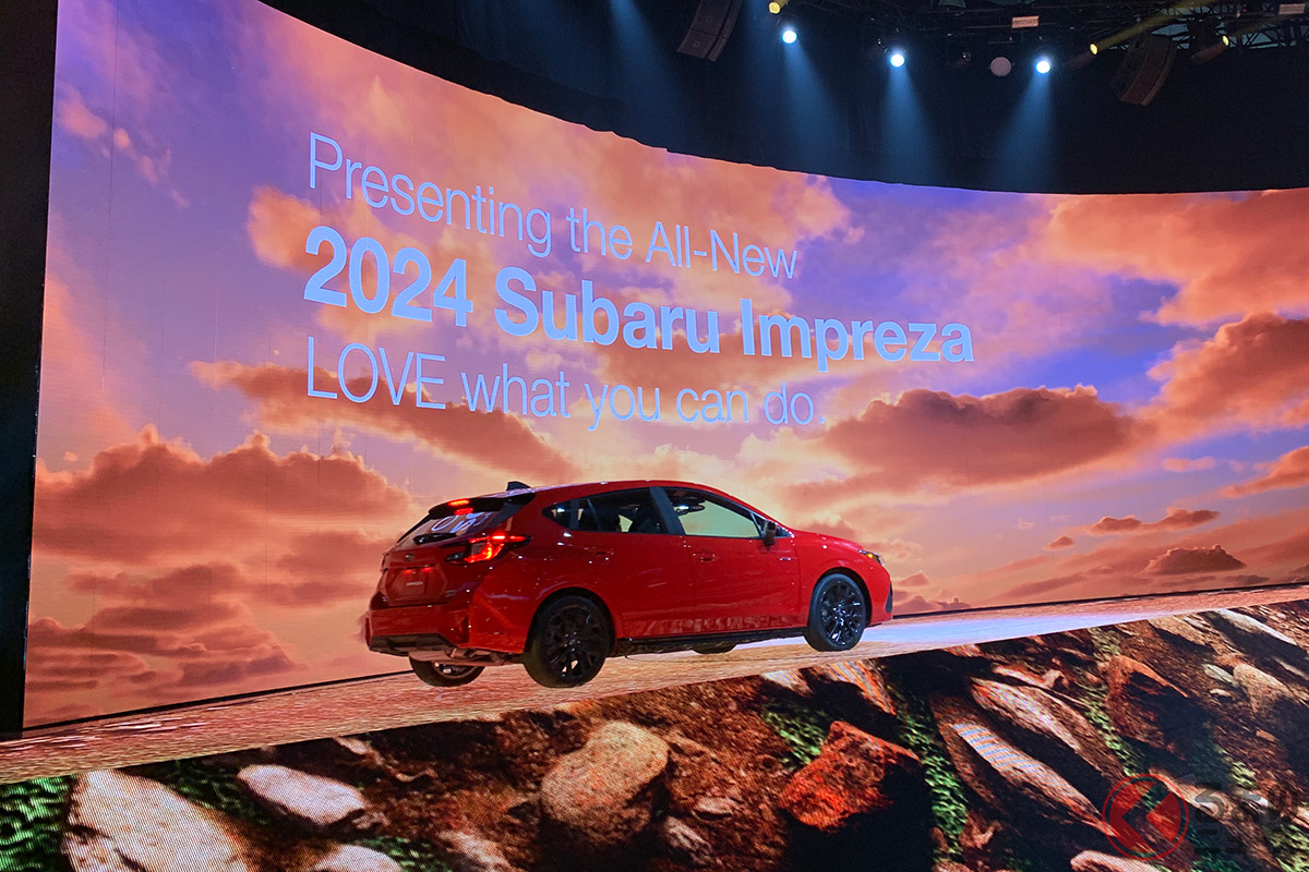 細部まで凝った演出となったLAショーの新型「インプレッサ」(撮影:加藤博人)