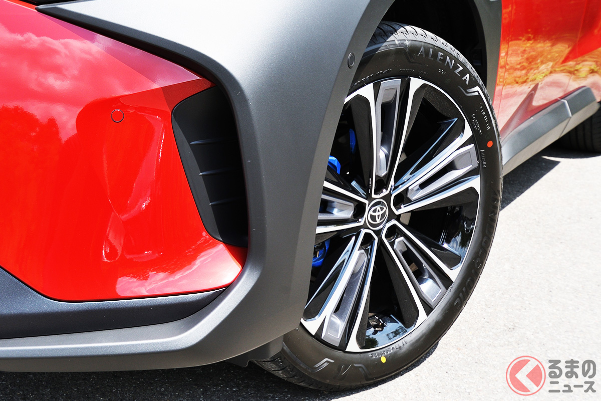 なぜクルマの停止状態で「ハンドルを切る」コトを「据え切り」というのか?