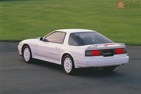89年投入の2.0GTツインターボ・ワイドボディ・ホワイトパッケージ。当時、トヨタの高級車では白が大人気だった（画像：トヨタ）。