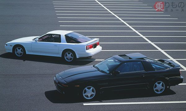 90年に登場した最終仕様。黒の2.5GTツインターボと白の2.0GTツインターボワイドボディ（画像：トヨタ）。