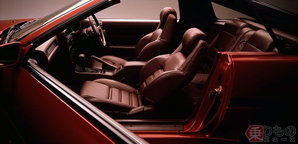 1986年デビュー時の3.0GTターボインテリア。細やかな調整が可能な電動スポーツシートは本革仕様も選択可能（画像：トヨタ）。