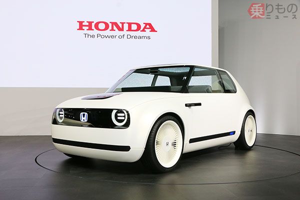 日本初披露、「Honda Urban EV Concept」。2019年に市販化されるEVのコンセプト。